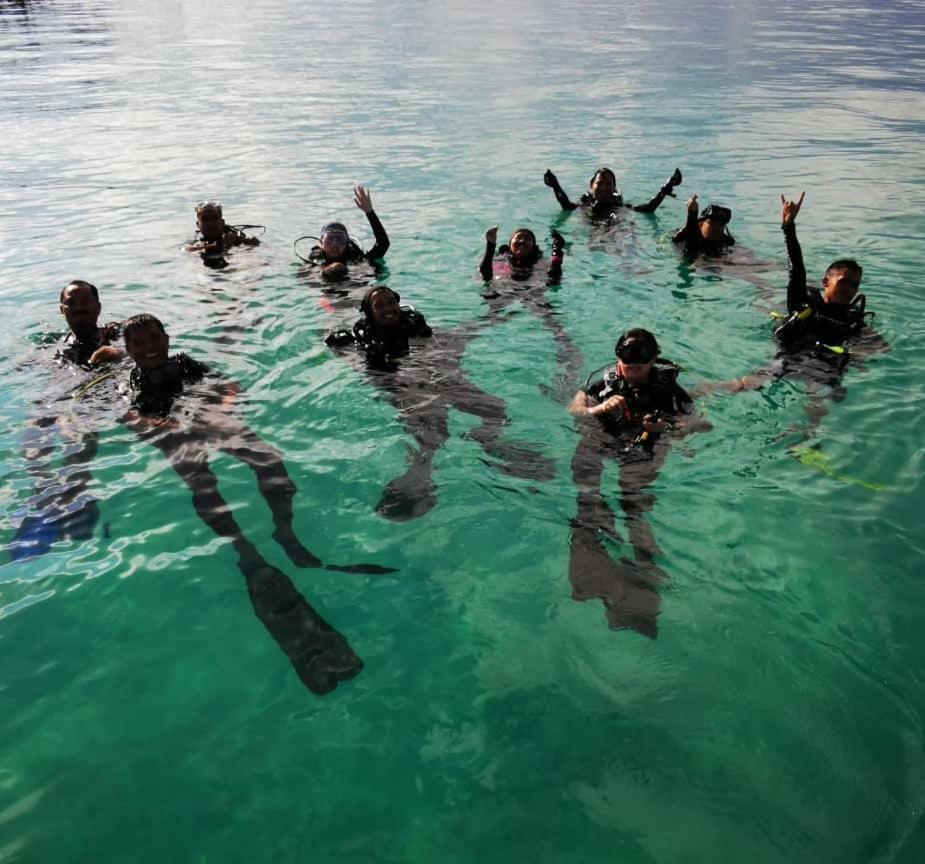 Spheredivers Scuba & Leisure Mabul Island Kültér fotó